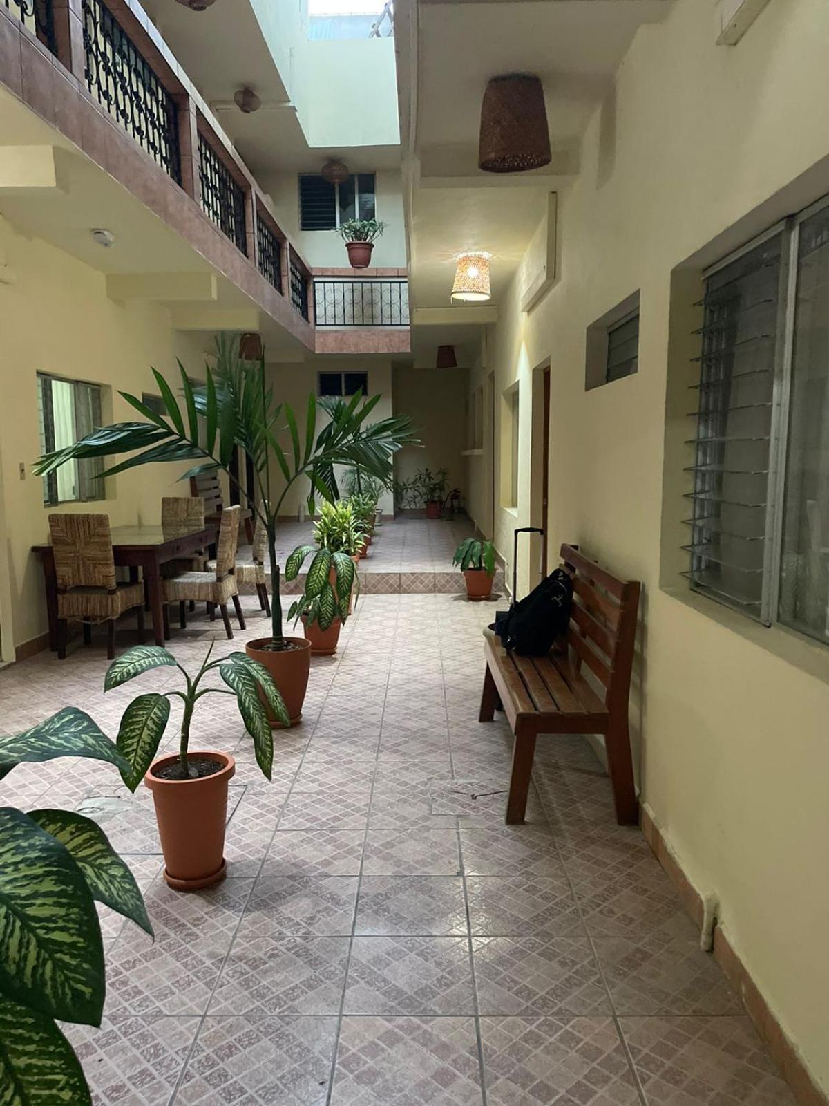 Nakum Hotel Flores
